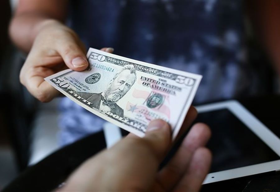 سعرُ صرف الدولار في السوق السوداء اليوم 