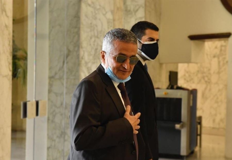 "اتهامات كاذبة"... وزير المال يردّ على هذه الصحيفة!