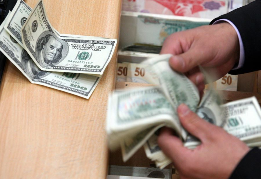الدولار 2000 وطلوع!
