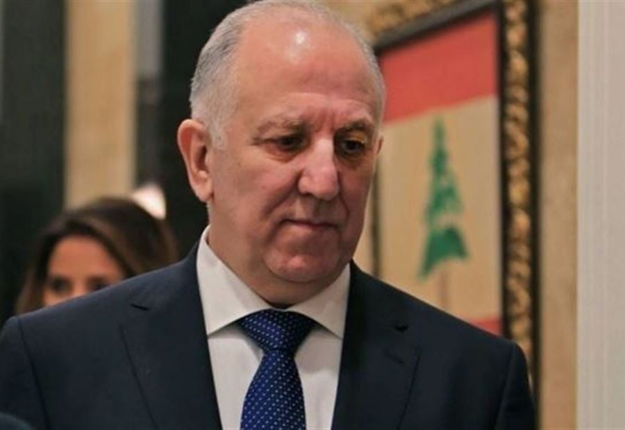 فهمي.. "إستراتيجية جديدة"