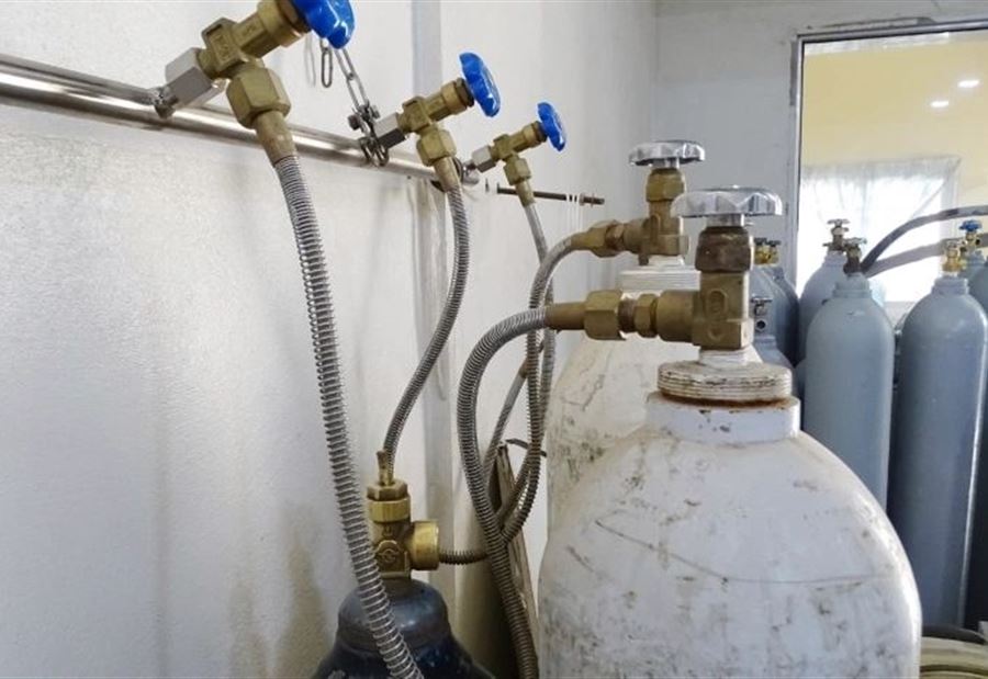 قضية الأوكسجين...هذا ما أوضحه نقيب المستشفيات