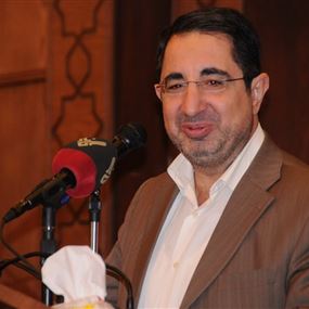 الحاج حسن: وضعنا على لائحة الإرهاب شرف لنا