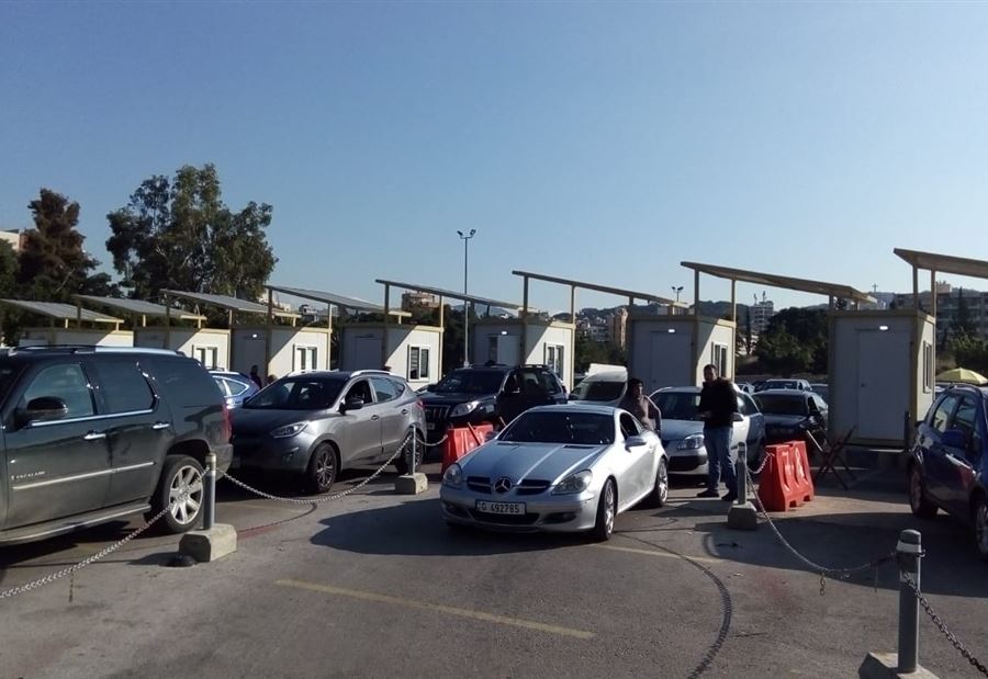 بالصور: زحمة خانقة في الميكانيك 