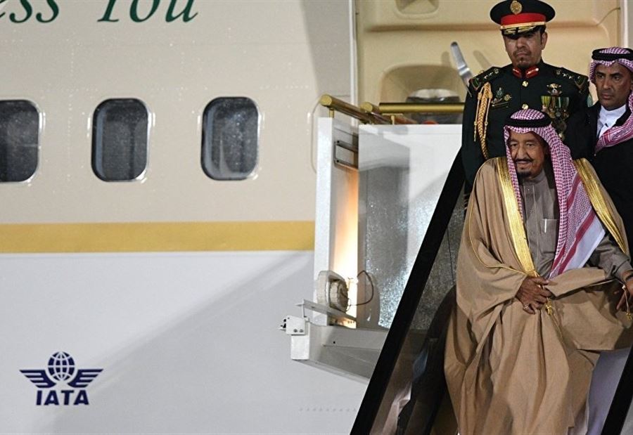  زيارة "مفاجئة" للملك سلمان إلى البحرين
