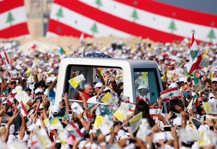 "الخارجية" تُذكّر بزيارة البابا بنديكتوس "التاريخية" إلى لبنان 