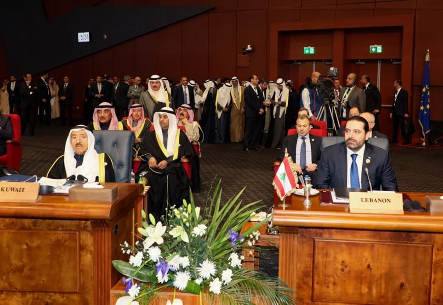 الحريري يسعى لـ "احتواء الأضرار" بعد "الإقلاع المضطرب" لحكومته