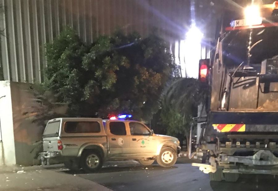 بالصورة: ممنوع دخول شاحنات "بلو سيتي"