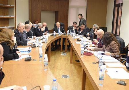 قباني: على مجلس الوزراء الاسراع بتلزيم مشاريع توليد الطاقة 