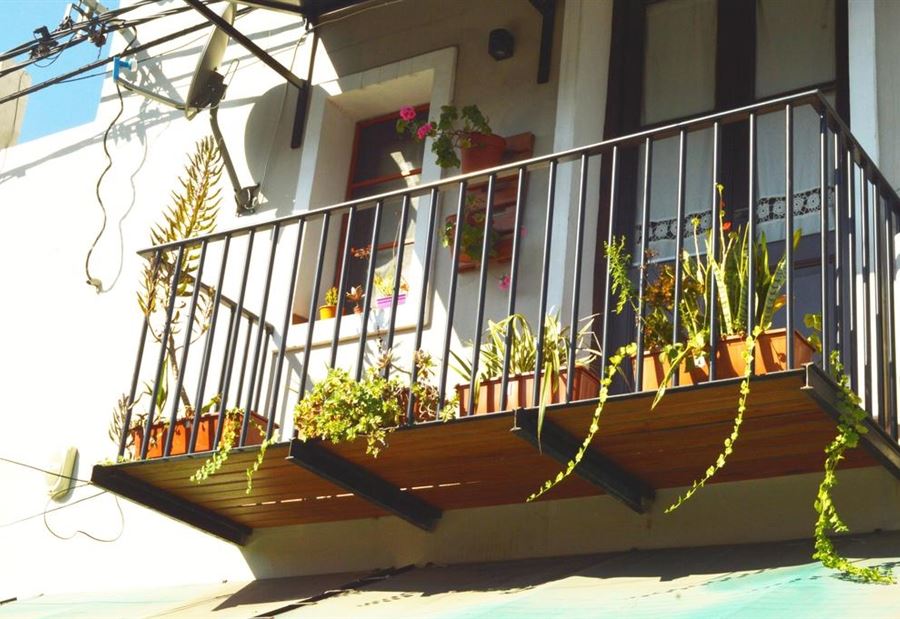 دعوة الى جميع اللبنانيين.. "3al balcon"