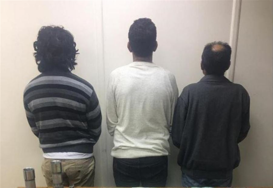 عصابة محترفة لسرقة السيارات...