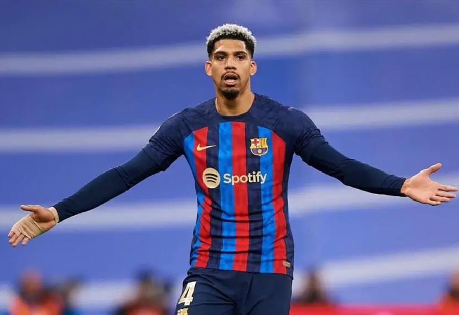 لاعب برشلونة: أنا أتمتّع بخصال القيادة  