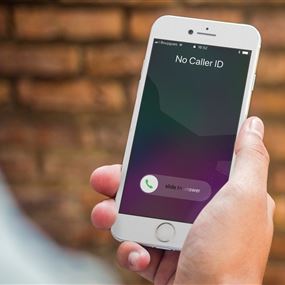 أيها اللبنانيون.. انتظروا رنّة هاتف جديدة!