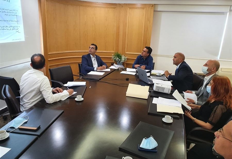 خططٌ استراتيجية لـ النقل البري والبحري