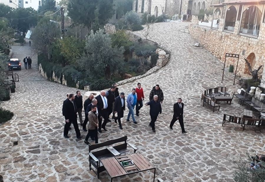 عطالله ونهرا تفقدا موقع تشقق امدادات المياه
