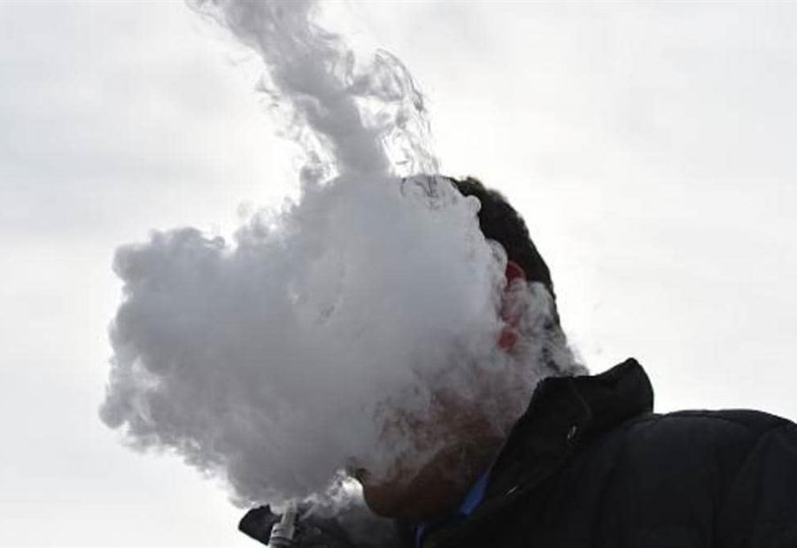 دراسة تكشف أثر السجائر الإلكترونية على راغبي ترك التدخين