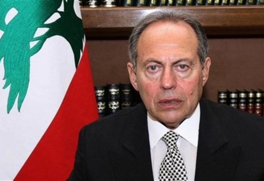 رد عنيف من لحود على الحريري 