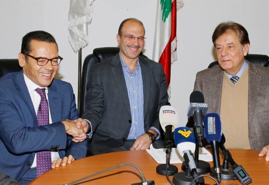 حسن يلتقي نقابة المستشفيات الخاصة: الأولوية للمريض 