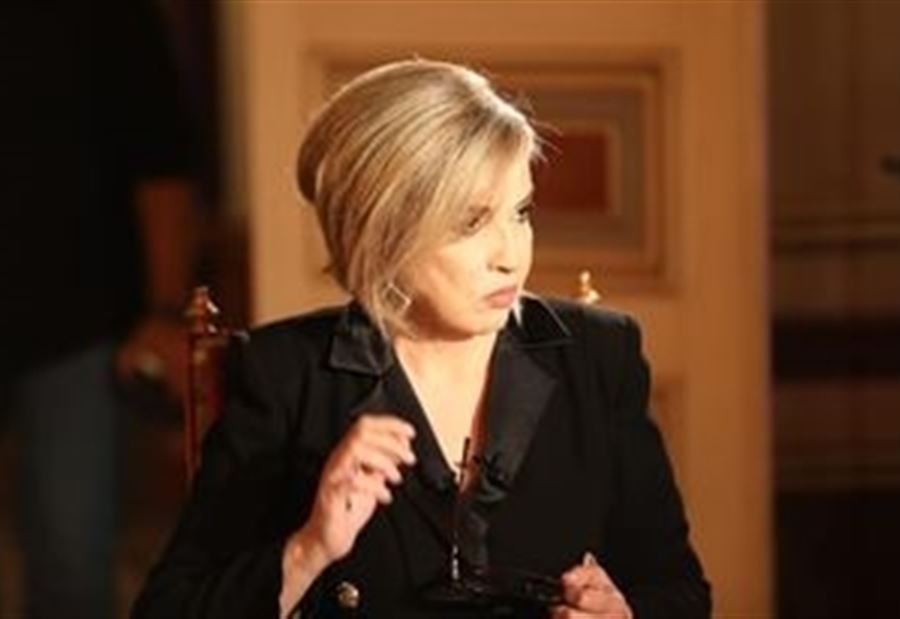 البسام ترد على حجازي: "بس تتخصصي سياسة بنبقى بنحكي"