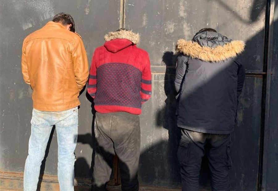 توقيف عصابة سرقة سيارات