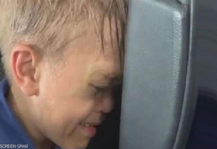 فيديو مؤثّر لـ طفلٍ يرغب في الإنتحار!