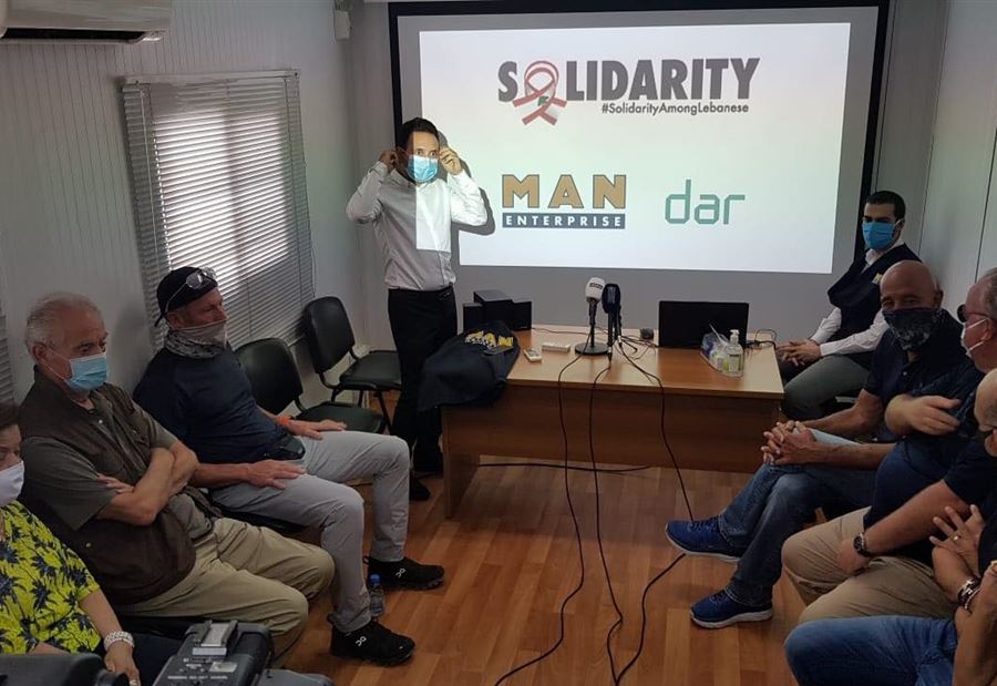 أرمسترونغ وبرّاك في زيارة لـ ٍSOLIDARITY  تضامناً مع بيروت