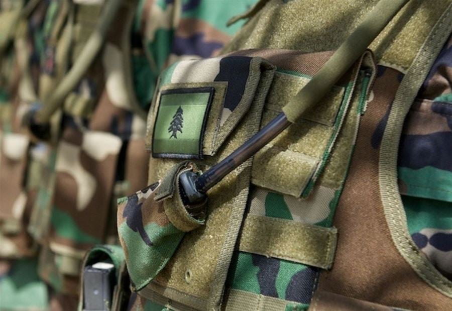 لودريان أنهى حظوظ قائد الجيش... العودة إلى التعيين