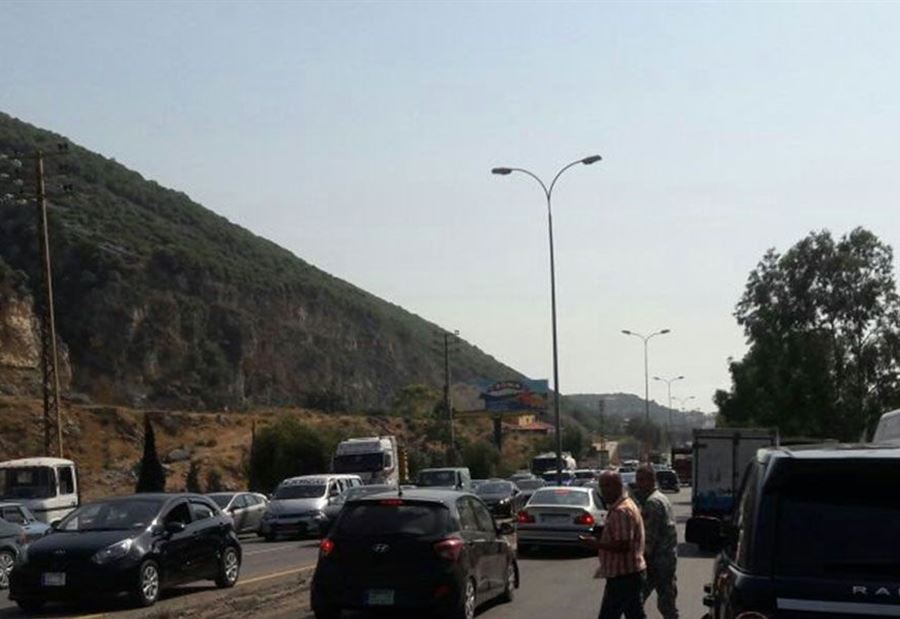 قتيل وجريحان على اوتوستراد شكا