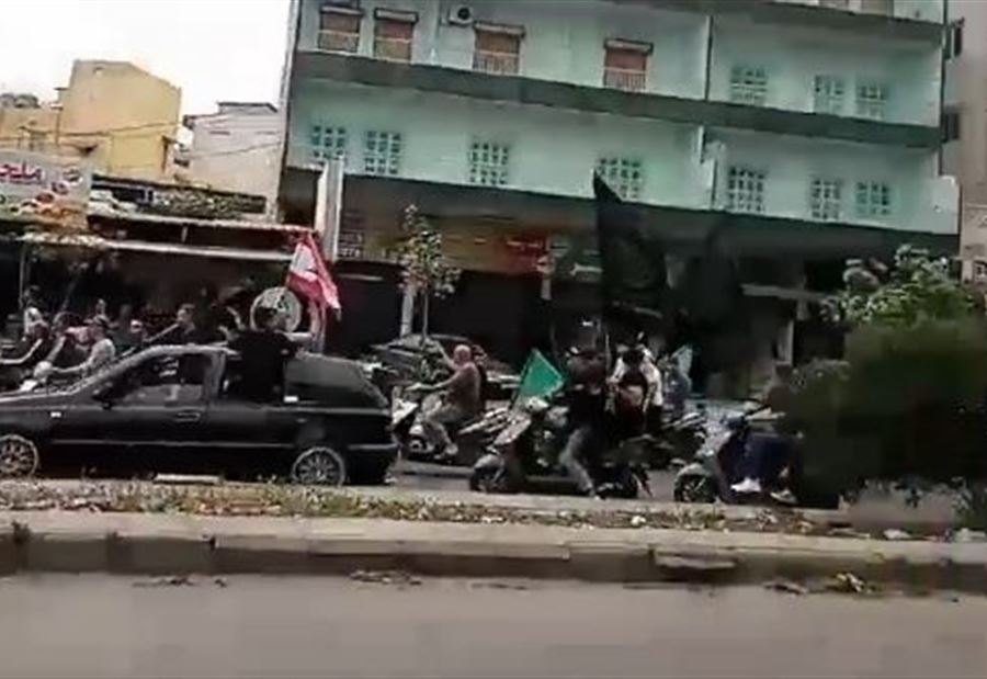 بالفيديو: إنتشارٌ مسلّح ورصاص طائش في عكار بالفيديو: إنتشارٌ مسلّح ورصاص طائش في عكار