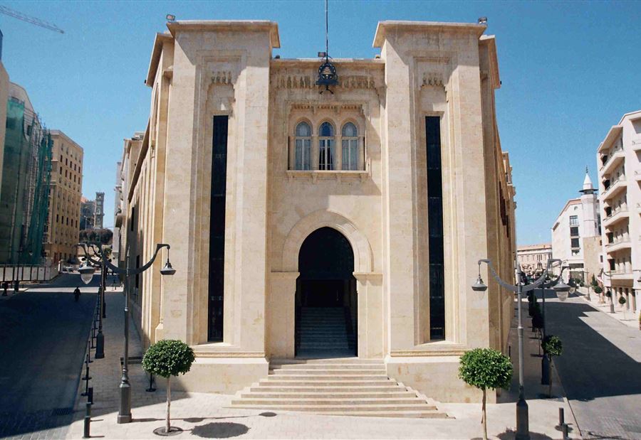 بالفيديو: 