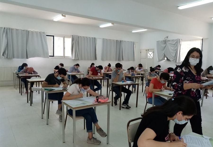 "يطعمهم الحجة والناس راجعة"... الأساتذة اتخذوا قرارهم! 