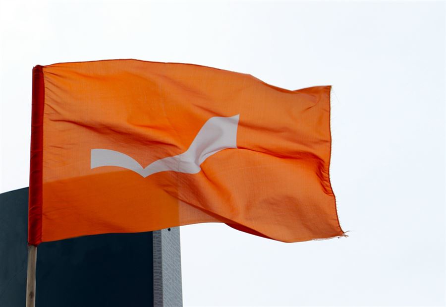 "التيّار" يعزل المقاومة؟!