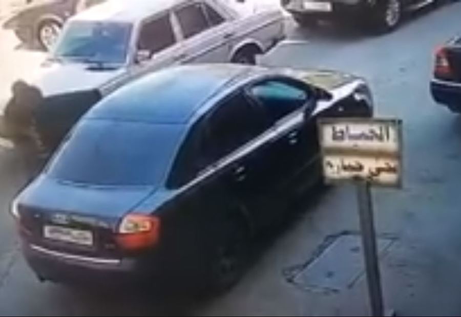 بالفيديو: خطف فتاة في وضح النهار في بعلبك بالفيديو: خطف فتاة في وضح النهار في بعلبك