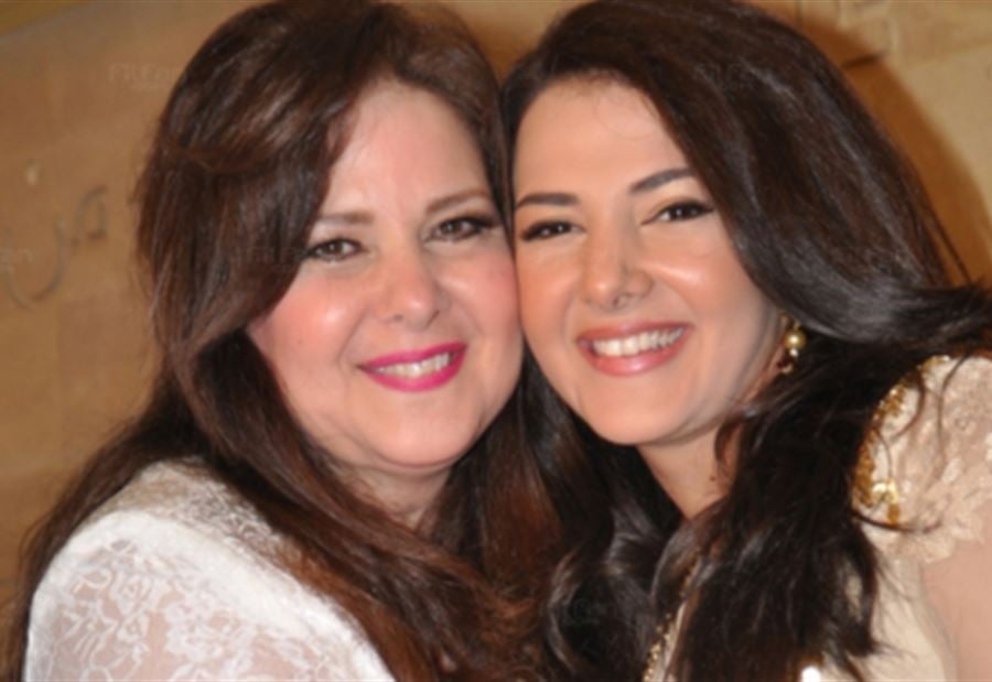 الكشفُ عن التطورات الصحية للفنانة دلال عبد العزيز