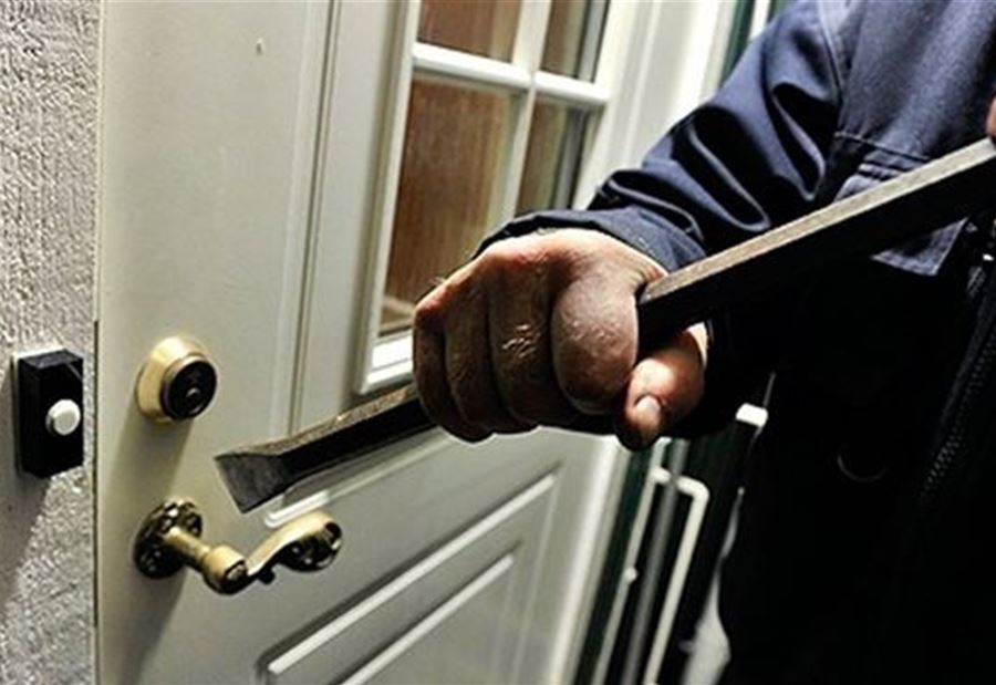 سرقة منزل في جيرون-الضنية