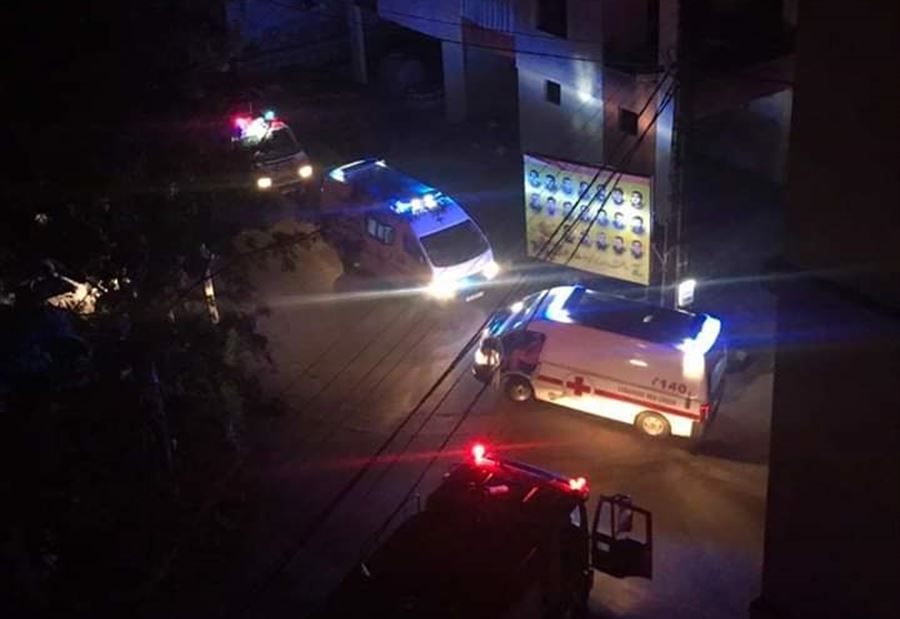بالصور: حريق في حي الراهبات..وإصابة 11 شخص بحالات إختناق 