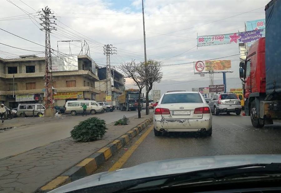 سلب شخص عند مفترق بلدة المرج بعد ضربه بآلة على رأسه
