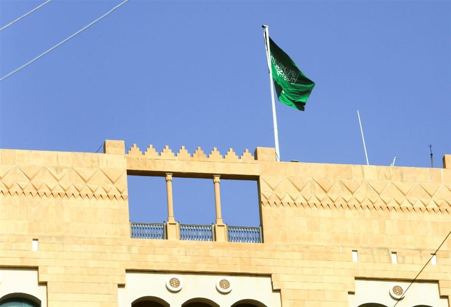 "السعودية" لِرعاياها: لِمغادرة الأراضي اللبنانية فورًا 