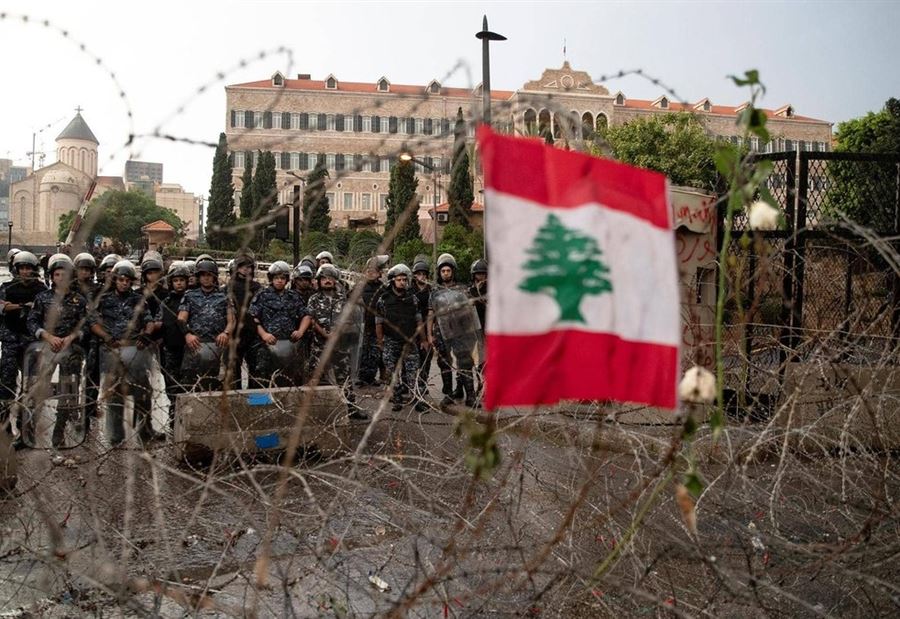 خبيرٌ إقتصاديّ لليبانون ديبايت: لبنان على حافّةِ التضخُّم الجهنميّ!