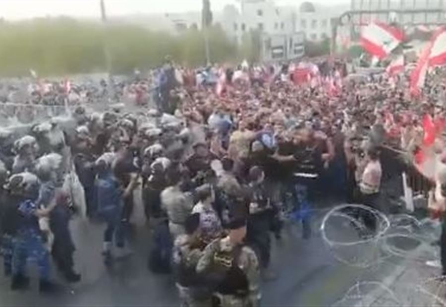 بالفيديو: حقيقة ما فعله رئيس مخابرات بعبدا أمس