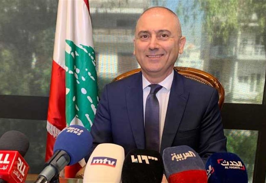 محفوض لـ نعيم قاسم: غلطان يا شيخ..