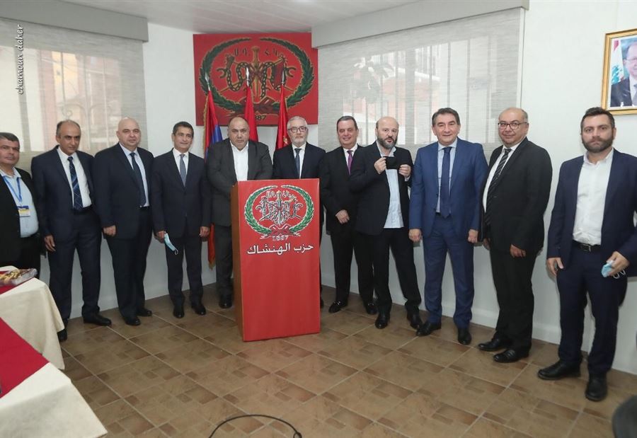 دعمٌ "قواتي" لمرجعيات أرمنية