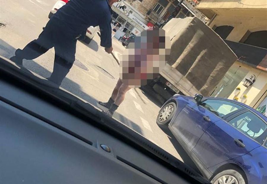 فيديو لشرطي بلدية جونيه يضرب سيّدة "عارية"