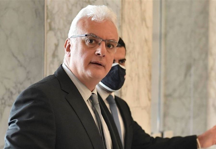 وزير الاتصالات يعد بتحسّن الخدمات مع رفع التعرفة!