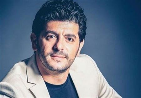 طوني عيسى: لن أصير مطرباً