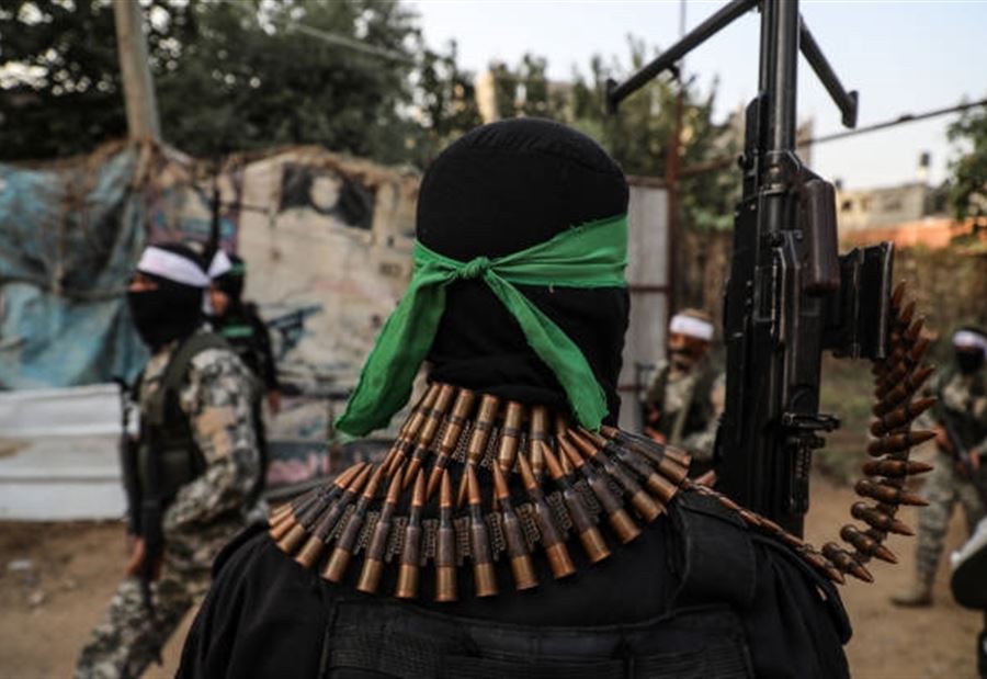 مصادر فلسطينية تكشف عن مرونة حماس في صفقة الأسرى والهدنة