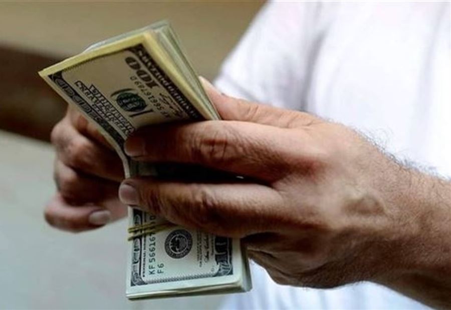 سعر الدولار لدى الصرافين اليوم السبت