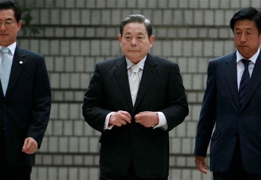 وفاةُ رئيس "سامسونغ" وفاةُ رئيس "سامسونغ"