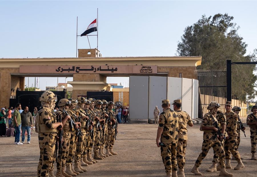"اختراق جماعي"... انتشارٌ غير عادي" للجيش المصري  على حدود غزة!