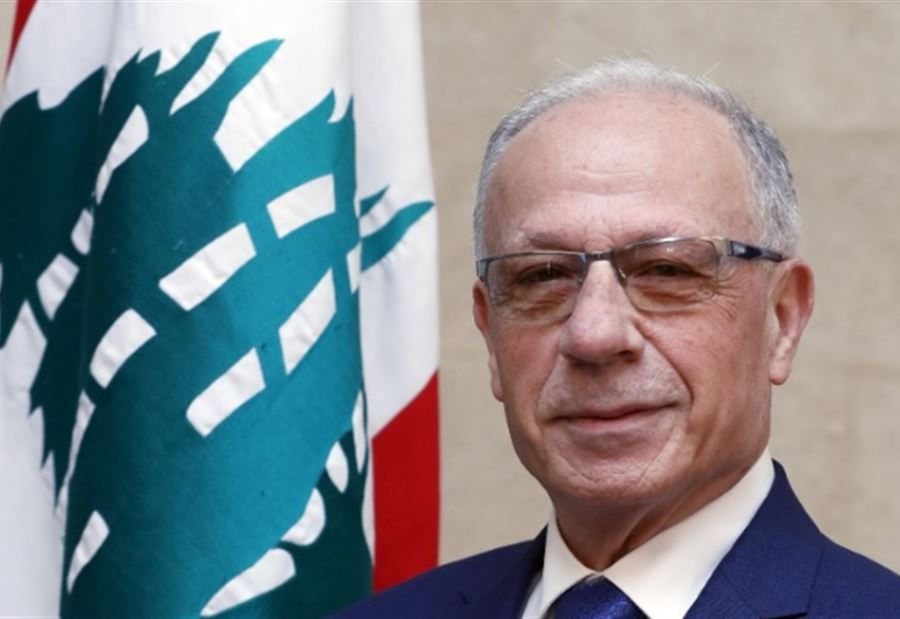 وزير الدفاع يزور جرحى اليونيفل... إليكم ما كشفه