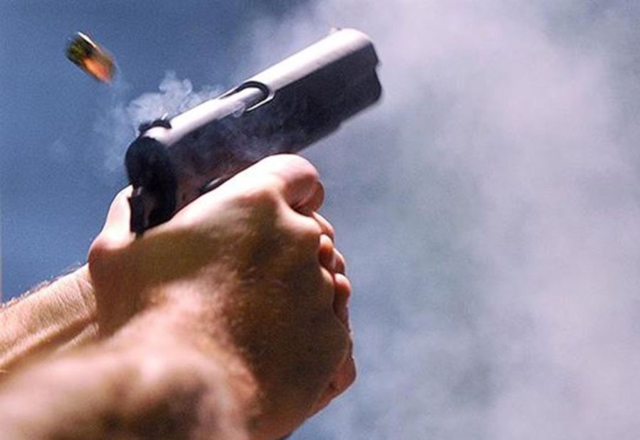 إشكالٌ في عين الحلوة وإطلاق نار